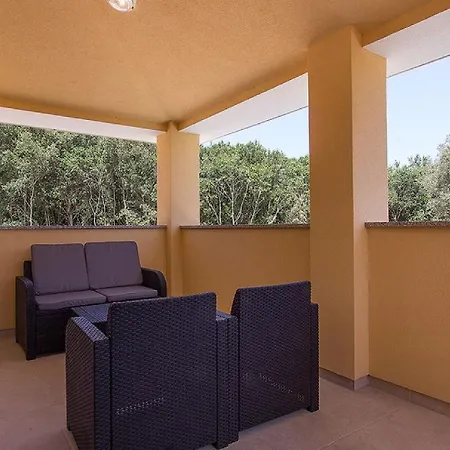 Villa Luxury Compelx Mar-marisol With 2 Pools And 8 Bedrooms, 200m From The *