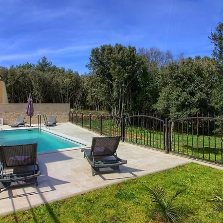 Luxury Compelx Mar-marisol With 2 Pools And 8 Bedrooms, 200m From The