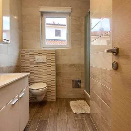 Luxury Compelx Mar-marisol With 2 Pools And 8 Bedrooms, 200m From The Villa *