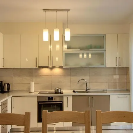 Luxury Compelx Mar-marisol With 2 Pools And 8 Bedrooms, 200m From The Banjole