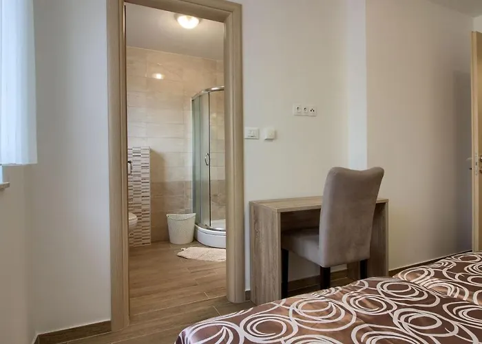 Luxury Compelx Mar-marisol With 2 Pools And 8 Bedrooms, 200m From The